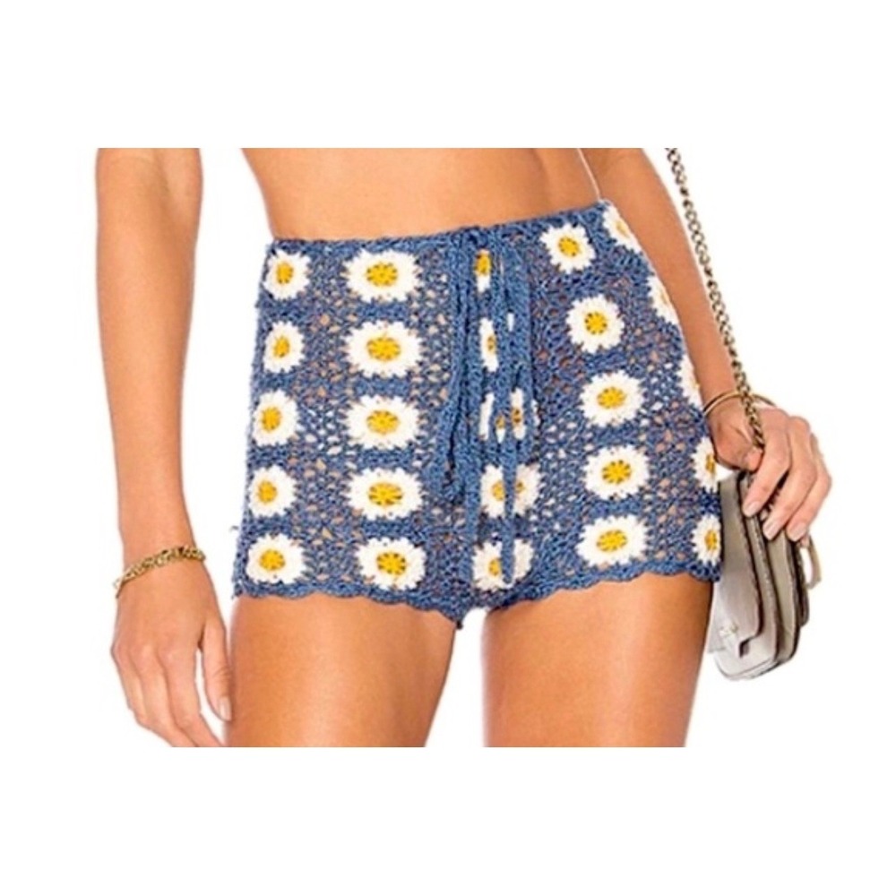 Lovers and Friends Crochet Daisy Shorts‎ Granny Square Size S Festival Boho